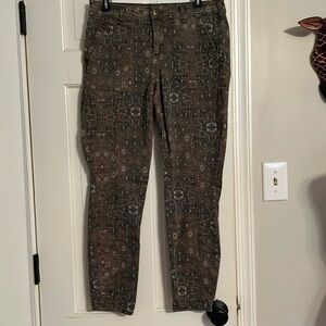 ANTHROPOLOGIE Women's Green Boho Front Seam Super Soft Ankle Pants Jeans